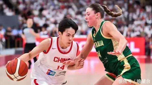 Uzi在老鹰比赛中比赛规则变更，战术调整引发热议！(老鹰队webb)