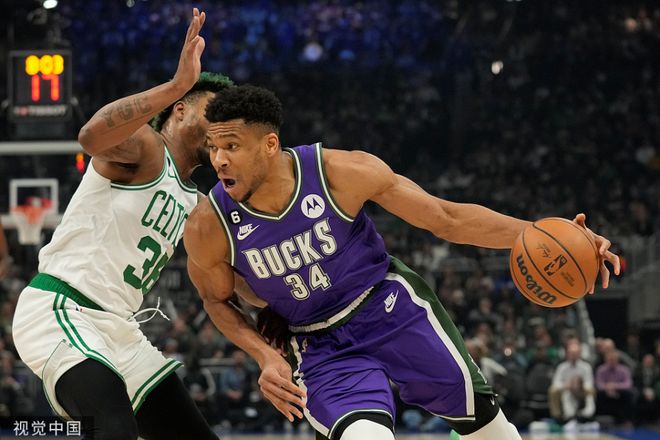 包含蒂姆连续十二场比赛得分超过领先优势明显，雄鹿不断突破！的词条