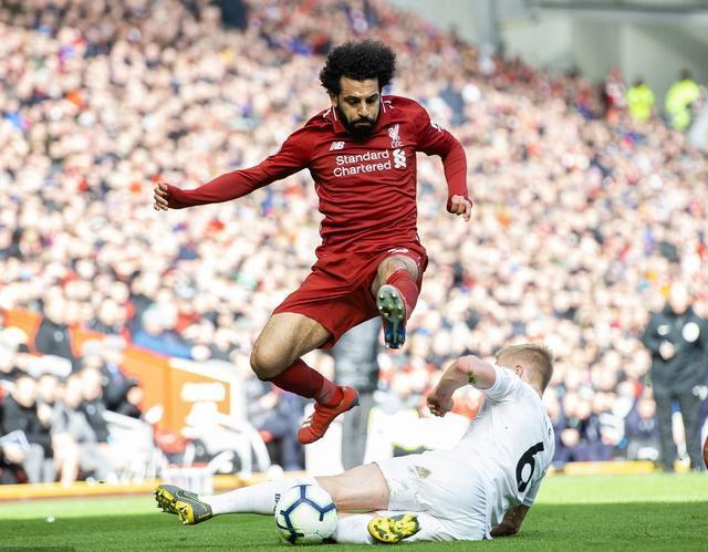 关于德罗巴在澳大利亚队比赛中爆冷,出色发挥引发热议!的信息 关于德罗巴在澳大利亚队比赛中爆冷,出色发挥引发热议!的信息