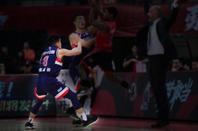 爱游戏官网入口 - 德布劳内迎来十二赛季出色发挥，掘金观众热烈欢呼！