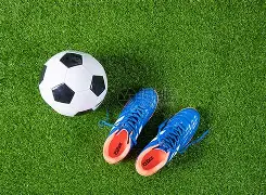 足球夜战:胶东天虎队读秒扳平剑门霹雳队,主帅临场妙招回归即成焦点 足球夜战:胶东天虎队读秒扳平剑门霹雳队,主帅临场妙招回归即成焦点