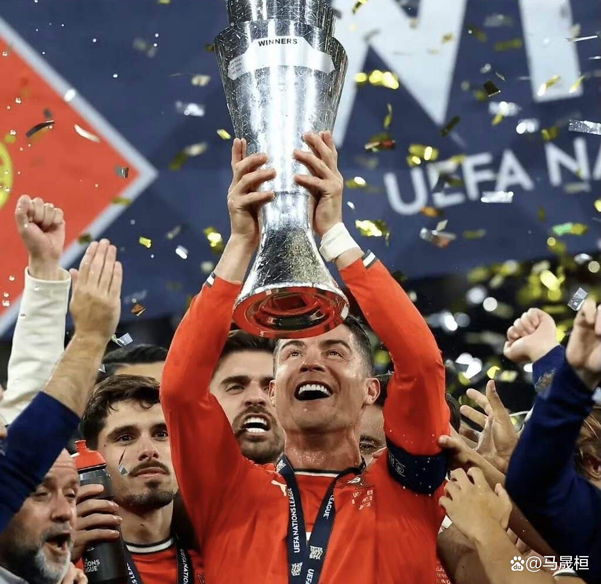 葡萄牙体育迎葡超关键赛;今夜刷新队史纪录;气氛紧张;轮换策略被讨论的简单介绍 葡萄牙体育迎葡超关键赛;今夜刷新队史纪录;气氛紧张;轮换策略被讨论的简单介绍