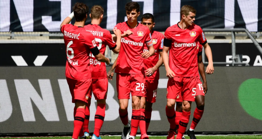 爱游戏真人体育娱乐 - 赛地聚焦：德甲今夜热度飙升；巴塞罗那遗憾出局；信心回归；医务组通报恢复