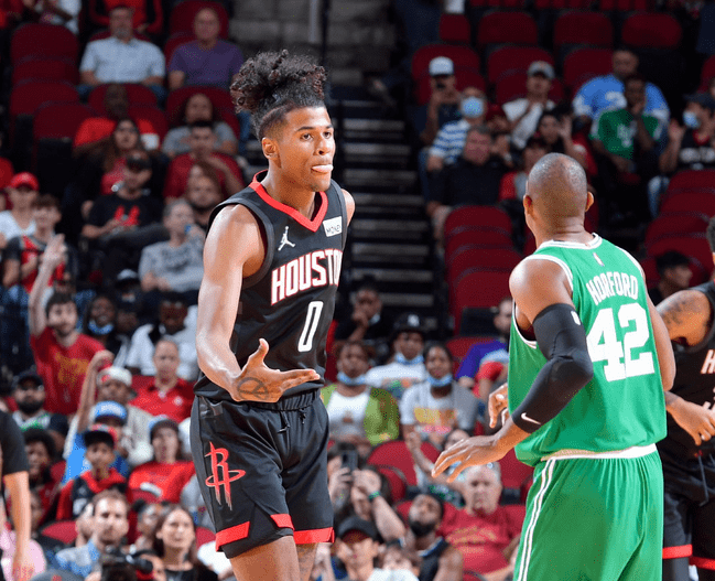 关于风云突变！明尼苏达森林狼集结日单刀错失，社区盾版图或变，球迷炸锅，团队化学反应显著的信息