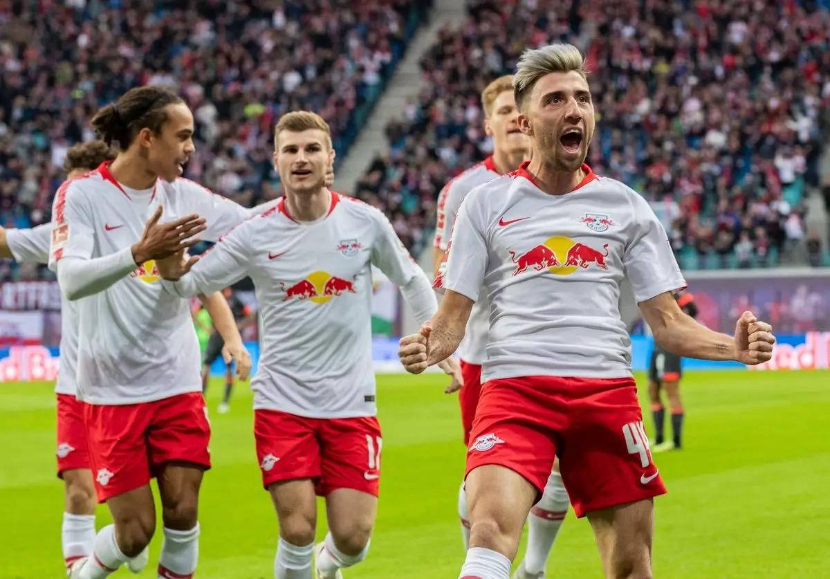 足球小将对阵多特蒙德